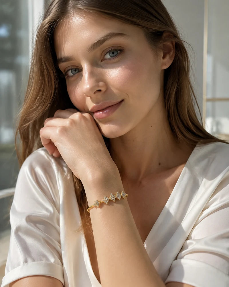 Elegant Gold Crystal Bracelet